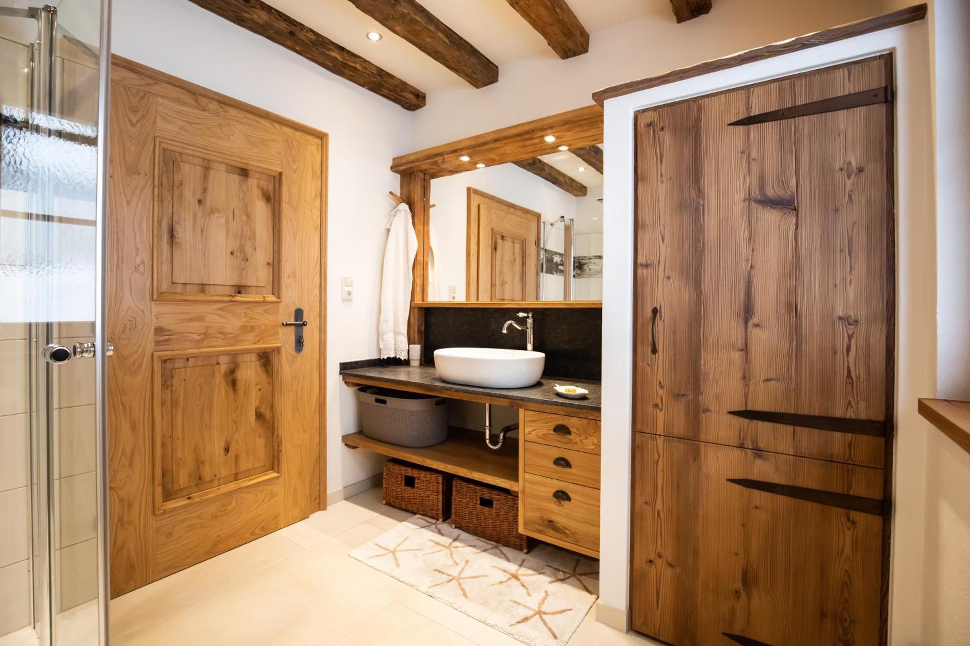 Haus Weidmannsheil - Wohnen Im Romantischen Forsthaus Werfen Extérieur photo